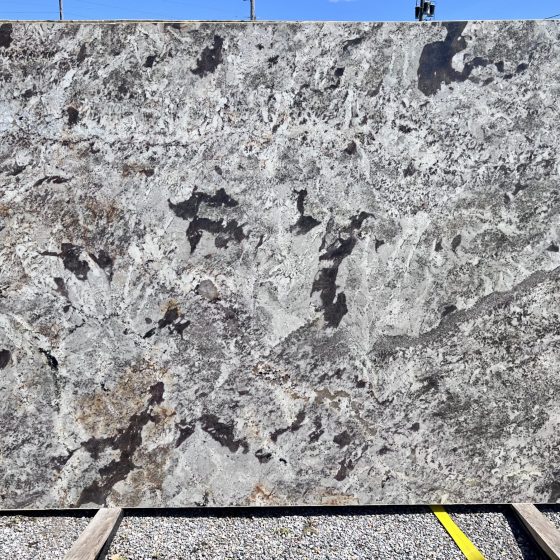Granite countertops GMQ