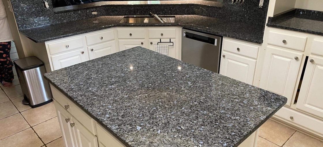 Granite countertops GMQ